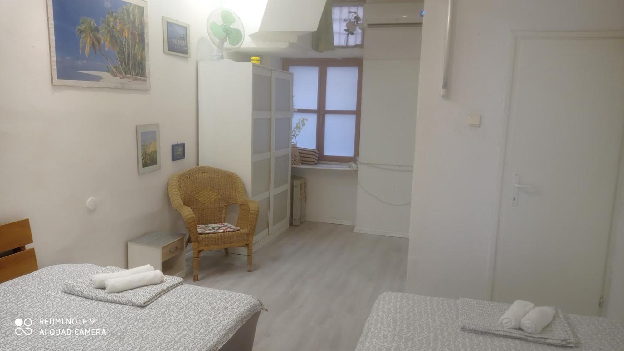 Apartment Youth Vita ザグレブ エクステリア 写真